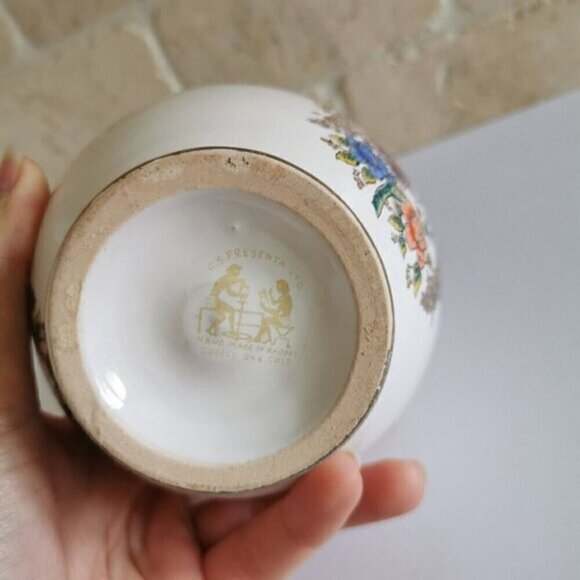 Chinoiserie Small Vase CHIPPED Colorful Peacocks Greece 24K Gold Ruffled Edge - Picture 7 of 9